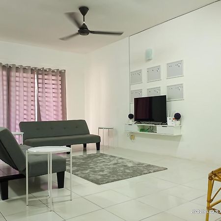 Adno Homestay#4Br#Batu Kawan#Bandar Cassia,Penang Simpang Ampat  Buitenkant foto